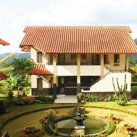 Hotel Pondok Remaja Pgi Puncak Exteriér fotografie